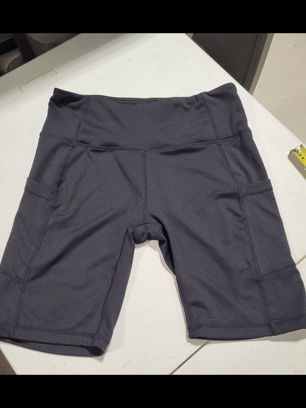 High-Waist Black Women’s Bike Shorts with Side Pockets - Picture 1 of 5